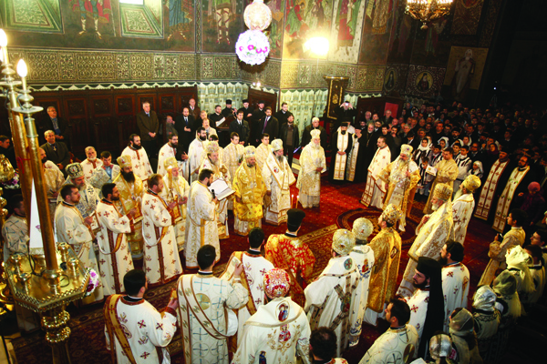 Slujba Sfintei Liturghii la Sărbătoarea Sfântului Apostol Andrei, ocrotitorul Galaţilor