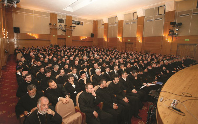 Clerul Eparhiei Dunării de Jos întrunit în conferinţă