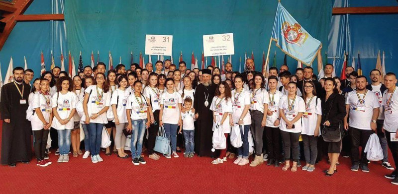 Înaltpreasfinţitul Părinte Casian şi delegaţia de tineri din Arhiepiscopia Dunării de Jos, la ITO 2016